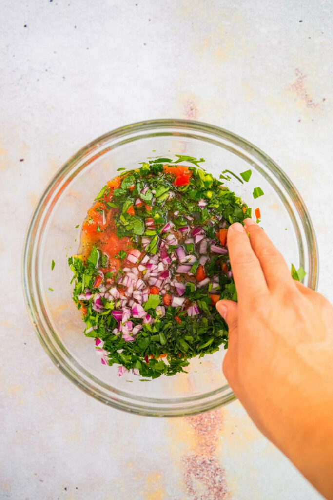 Pico de Gallo Mixing